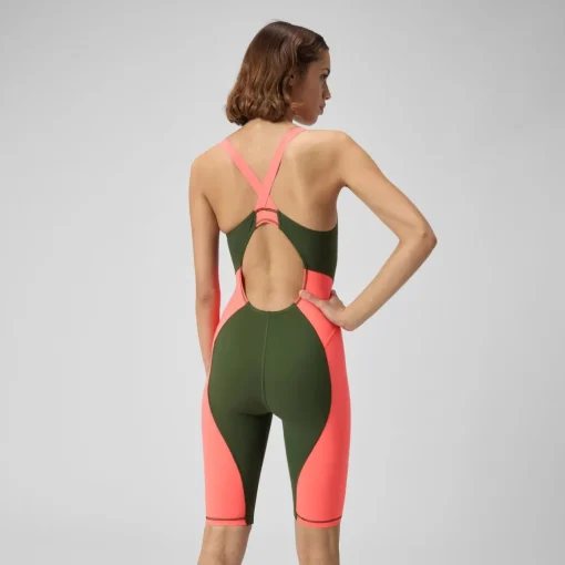Women's Solid Vanquisher Kneeskin